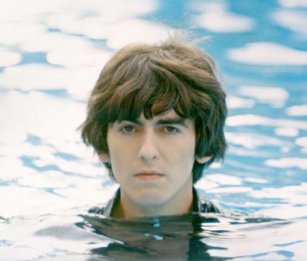 Vinte anos sem a genialidade discreta e serena de George Harrison